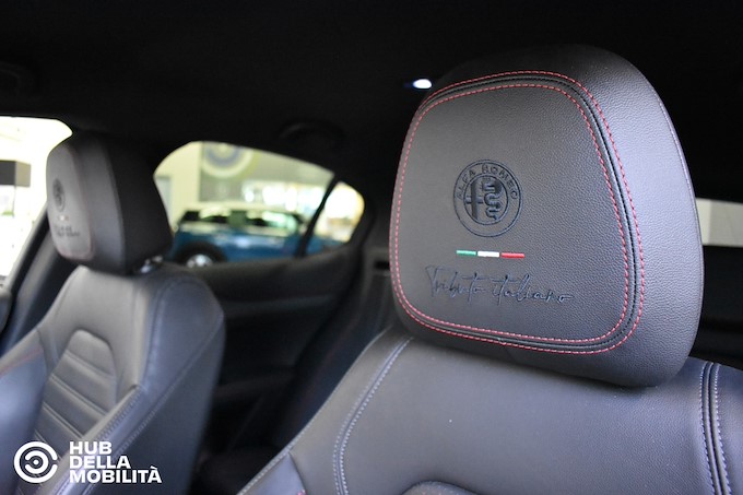 ALFA ROMEO Stelvio 2.2 Turbodiesel 210 CV AT8 Q4 Tributo Italiano
